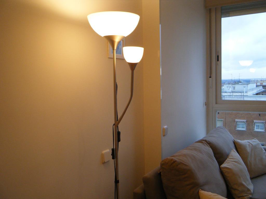 Madrid Studio Apartments Δωμάτιο φωτογραφία