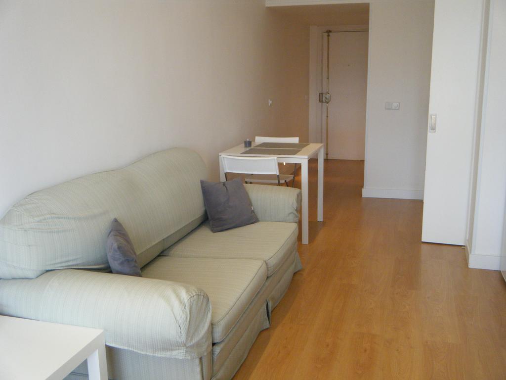 Madrid Studio Apartments Δωμάτιο φωτογραφία