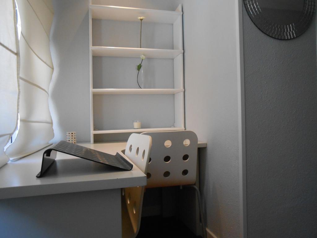 Madrid Studio Apartments Δωμάτιο φωτογραφία